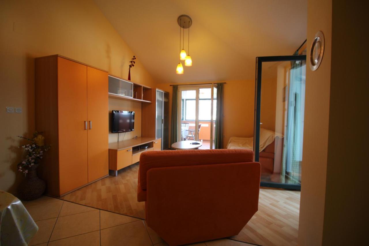 Apartments Pintar Zarok Baška Exteriér fotografie